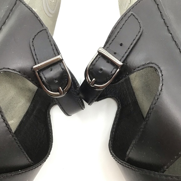 Dansko Black Leather Sela Pull Up Slide Sandal - Picture 5 of 15